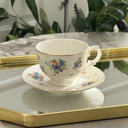 طقم فناجين ٦ قطع