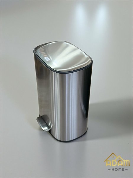 سطل زبالة مع دعسة 50L