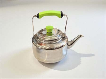 ابريق شاي 2.5L مع يد عازلة